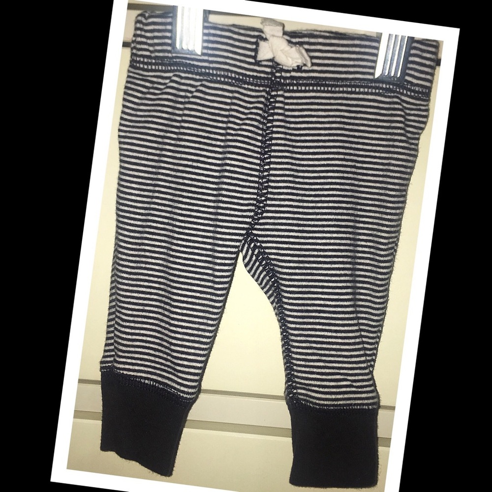 4/$10 •Carters newborn baby joggers🧩EUC🧩